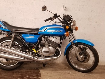 H2 750 KAWASAKI BLEU